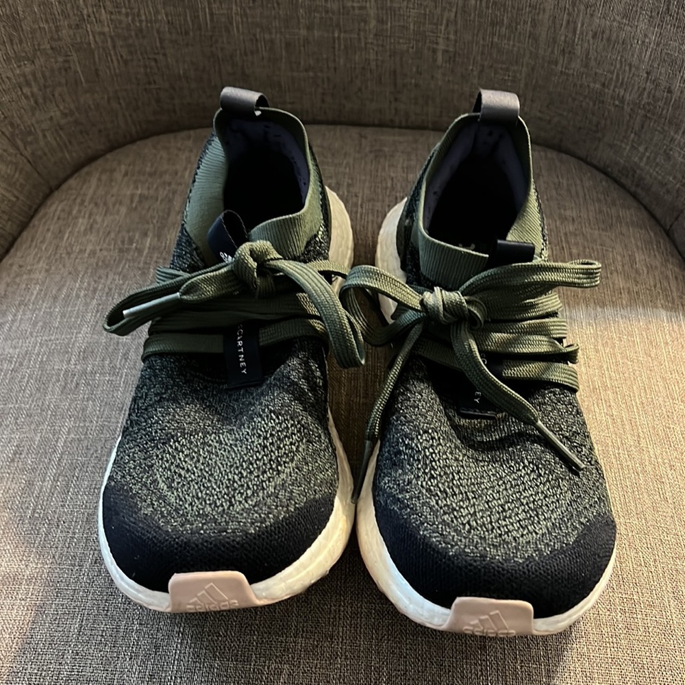STELLA McCARTNEY UltraBOOST ADIDAS SNEAKERS